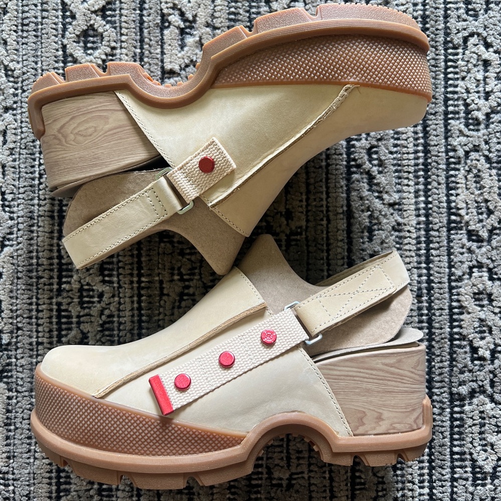 Sorel Cream and Red Platform Mules
